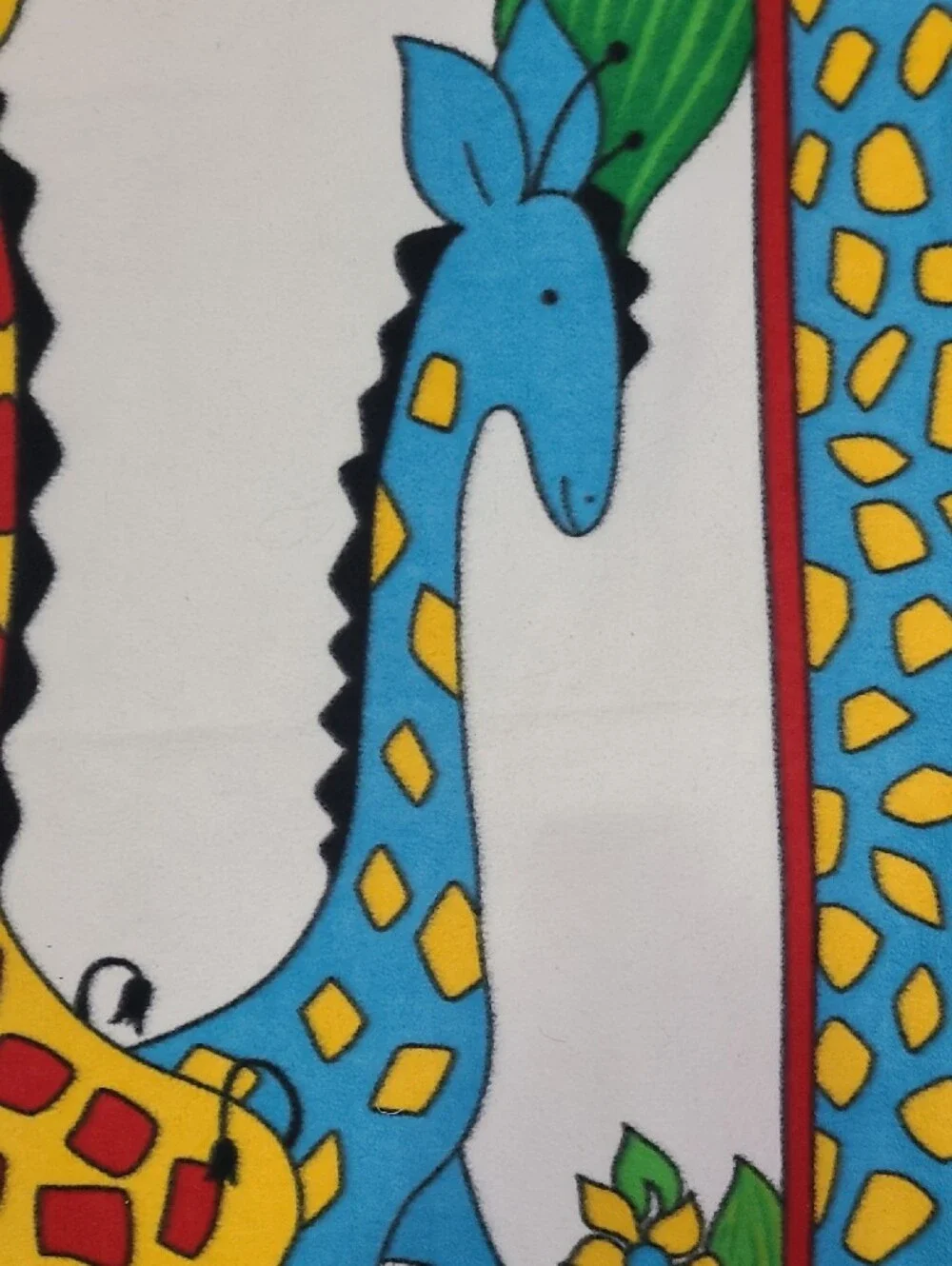 Kids Giraffe Print Wall Tapestry - Multicolor